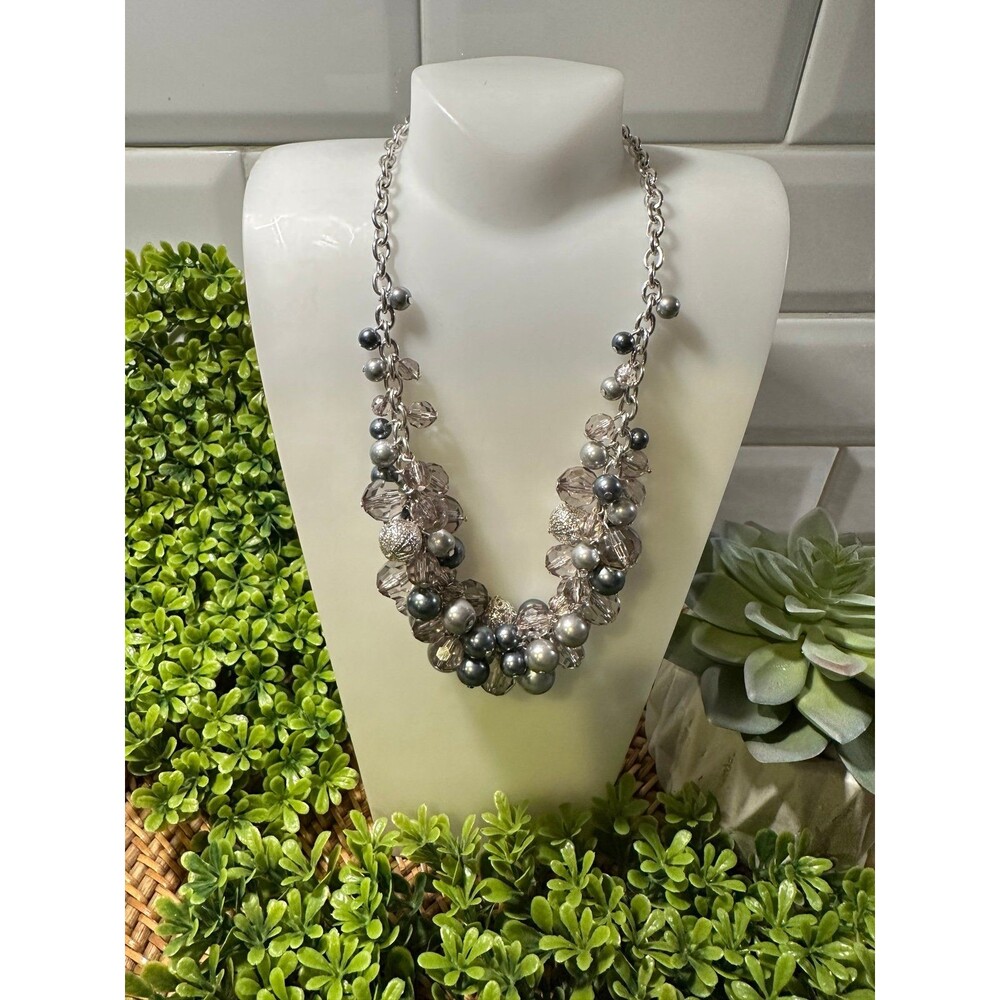Premier Design Necklace Pearls Silver Chain